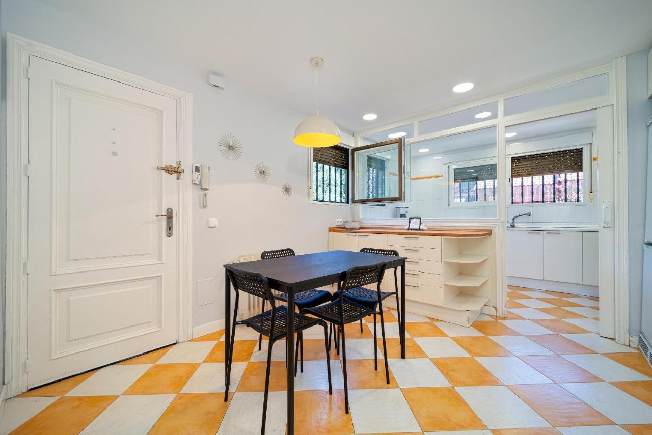 L Casa Cafe Madrid El Plantio Calle Segundo Anca 11 Madrid 28023 Εξωτερικό φωτογραφία